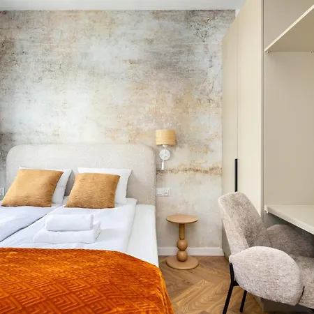 Citystay Letnica Porto Apartment *